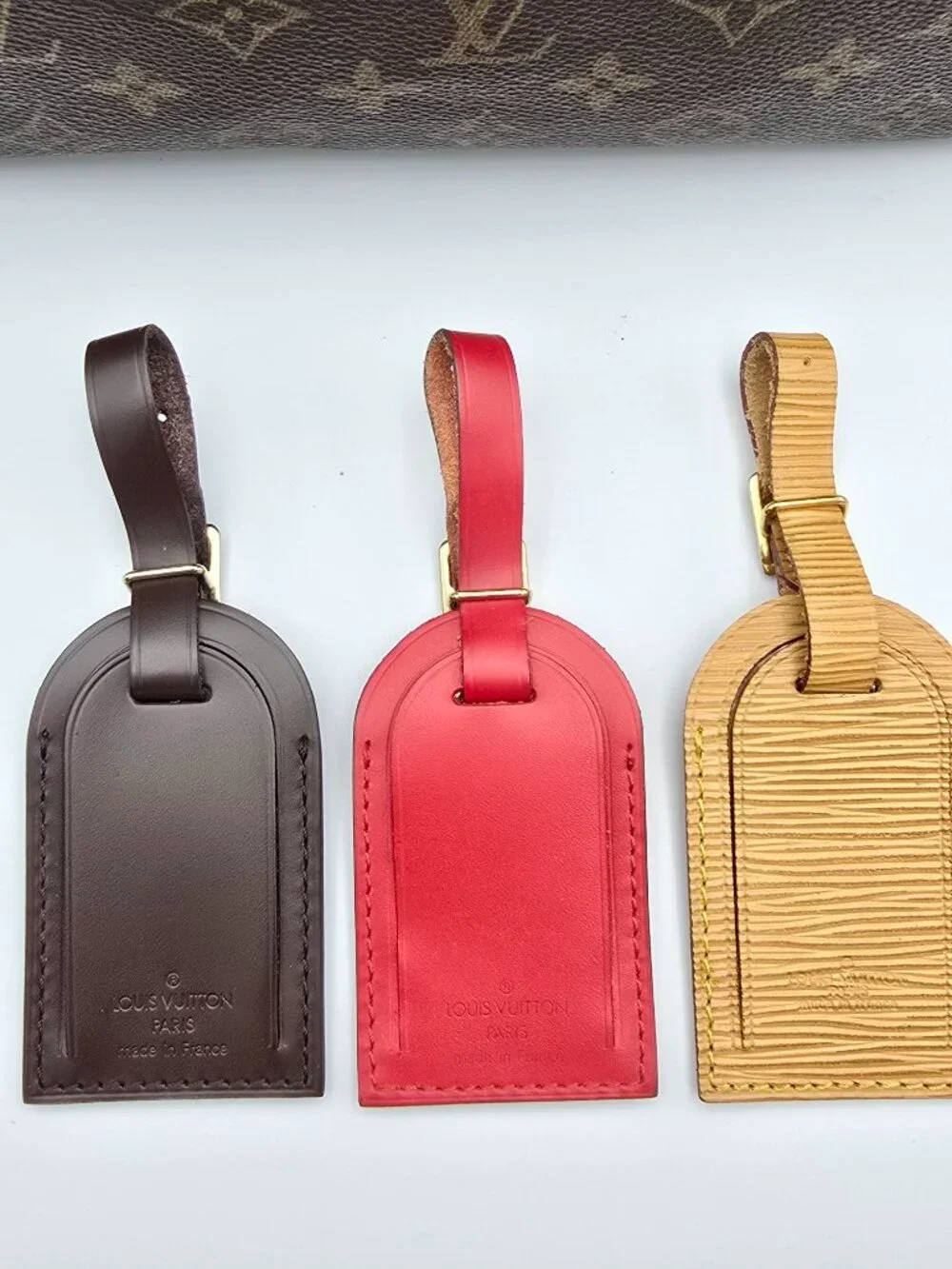 Authentic Louis Vuitton Brown Leather Luggage Tag – Excellent Condition